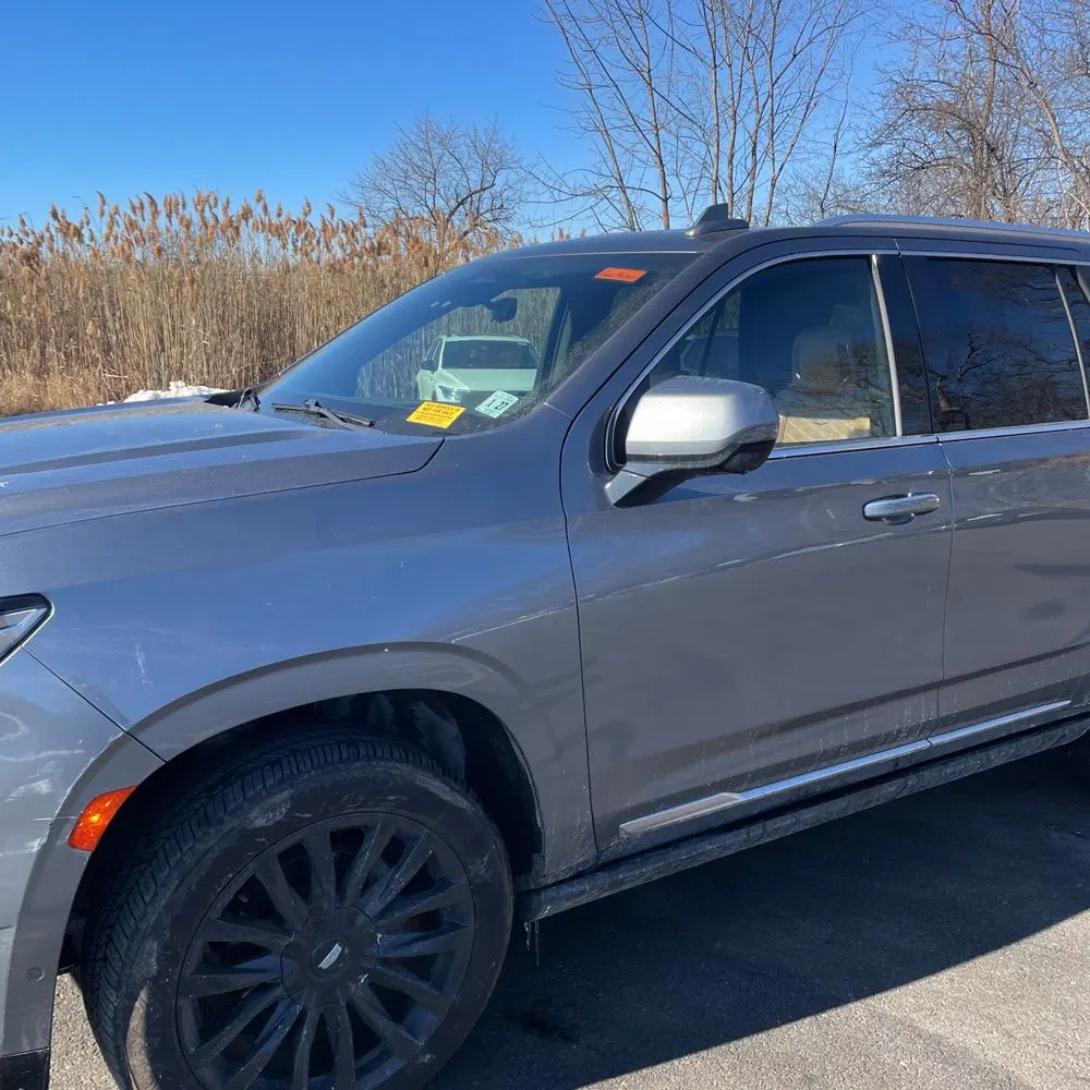 2022 Cadillac Escalade Premium Luxury