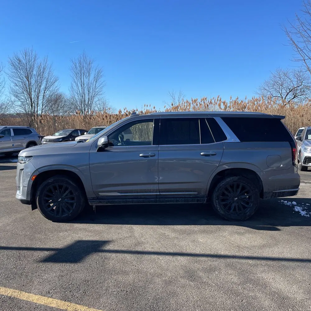 2022 Cadillac Escalade Premium Luxury