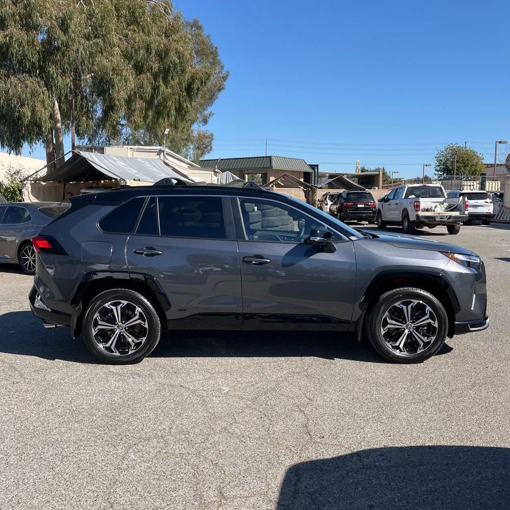 2025 Toyota RAV4 Plug-in Hybrid XSE