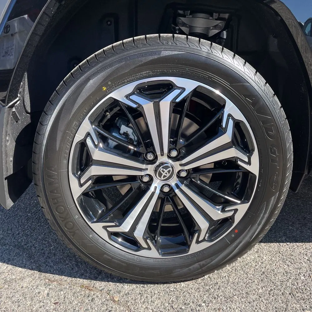 2025 Toyota RAV4 Plug-in Hybrid XSE