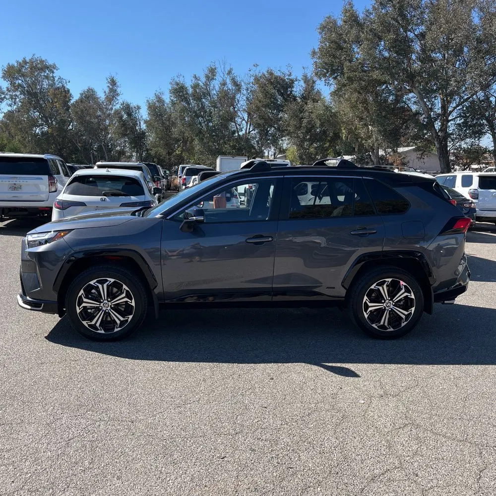 2025 Toyota RAV4 Plug-in Hybrid XSE