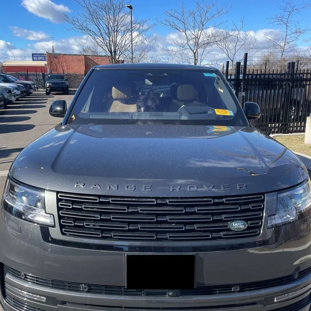 2023 Land Rover Range Rover P530 SE