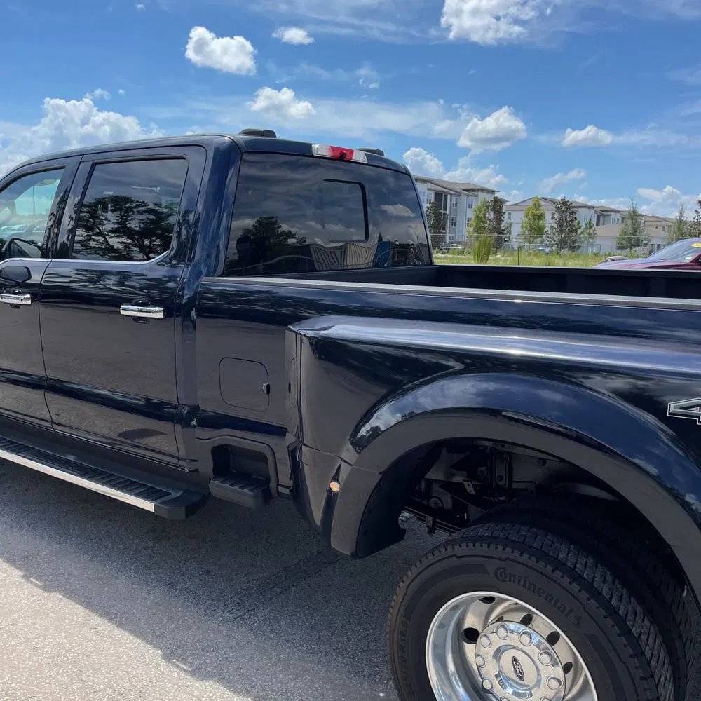 2023 Ford F-450 Super Duty Lariat