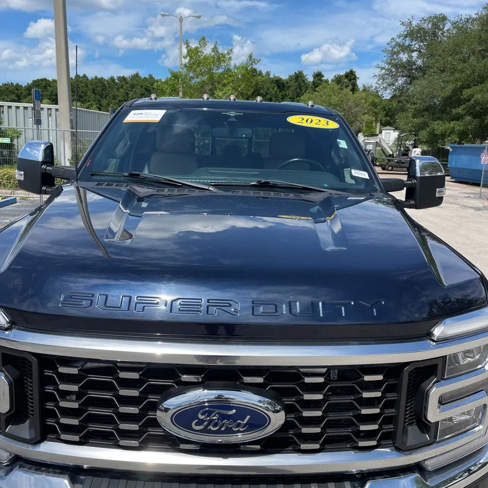 2023 Ford F-450 Super Duty Lariat