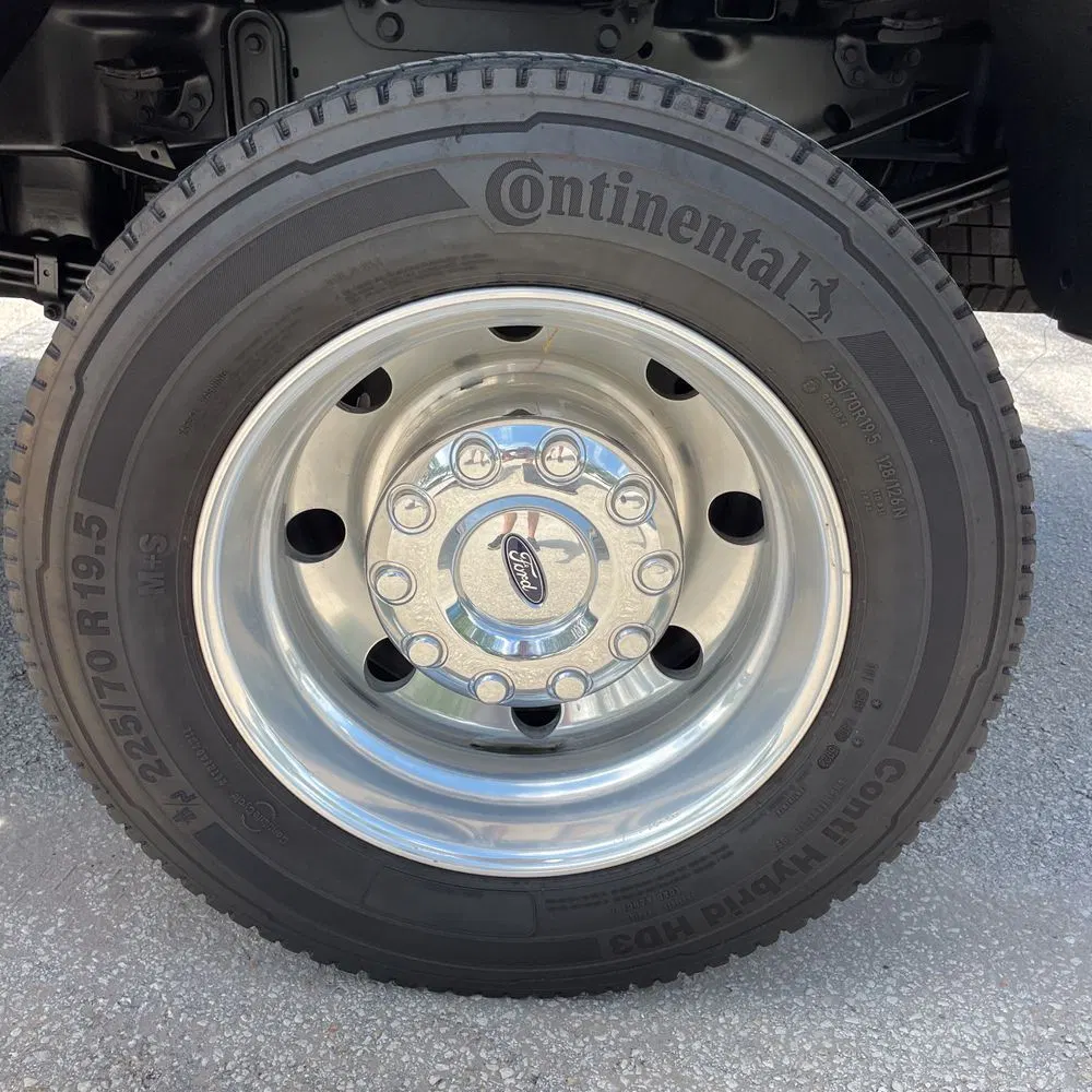 2023 Ford F-450 Super Duty Lariat