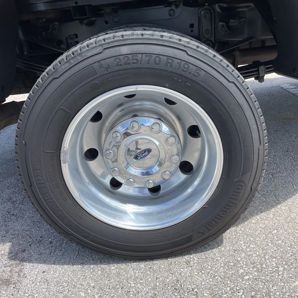 2023 Ford F-450 Super Duty Lariat