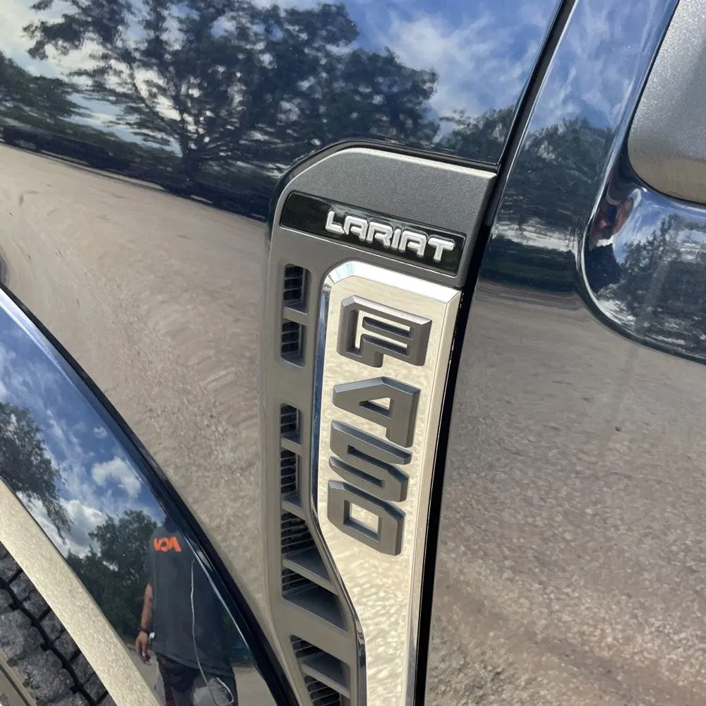 2023 Ford F-450 Super Duty Lariat