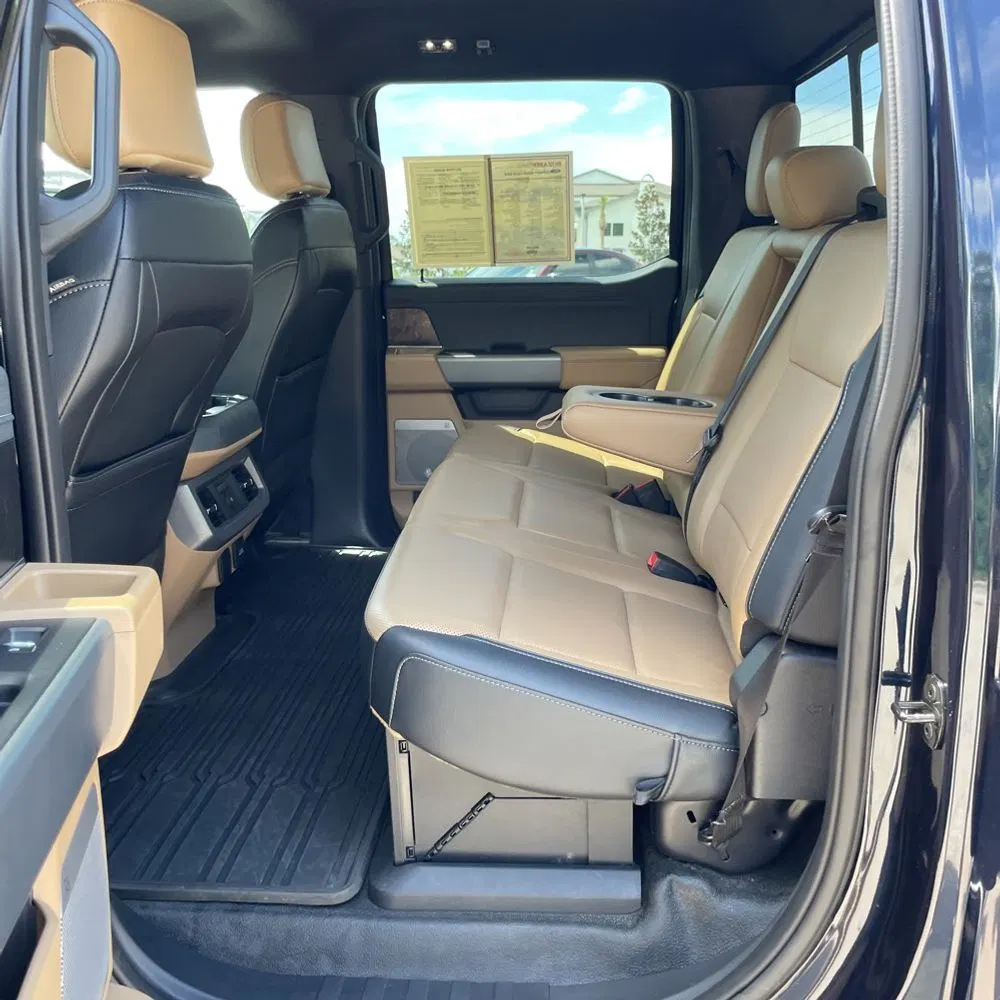 2023 Ford F-450 Super Duty Lariat
