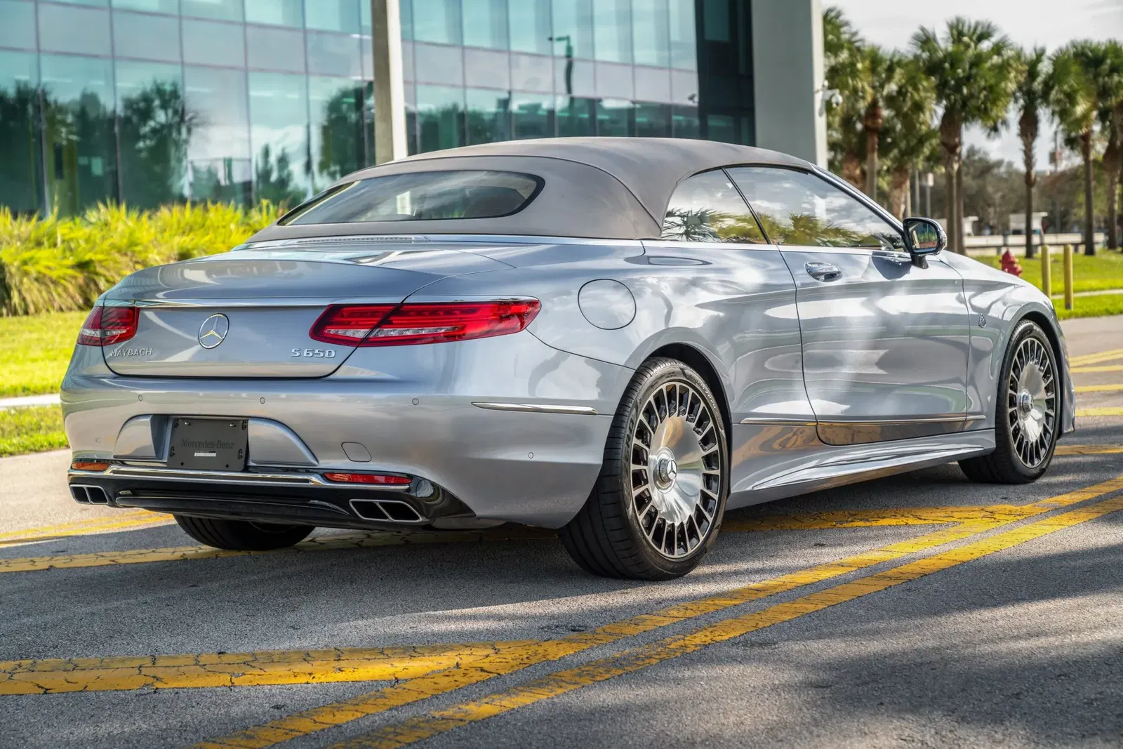 9k-Mile 2017 Mercedes-Maybach S650 Cabriolet