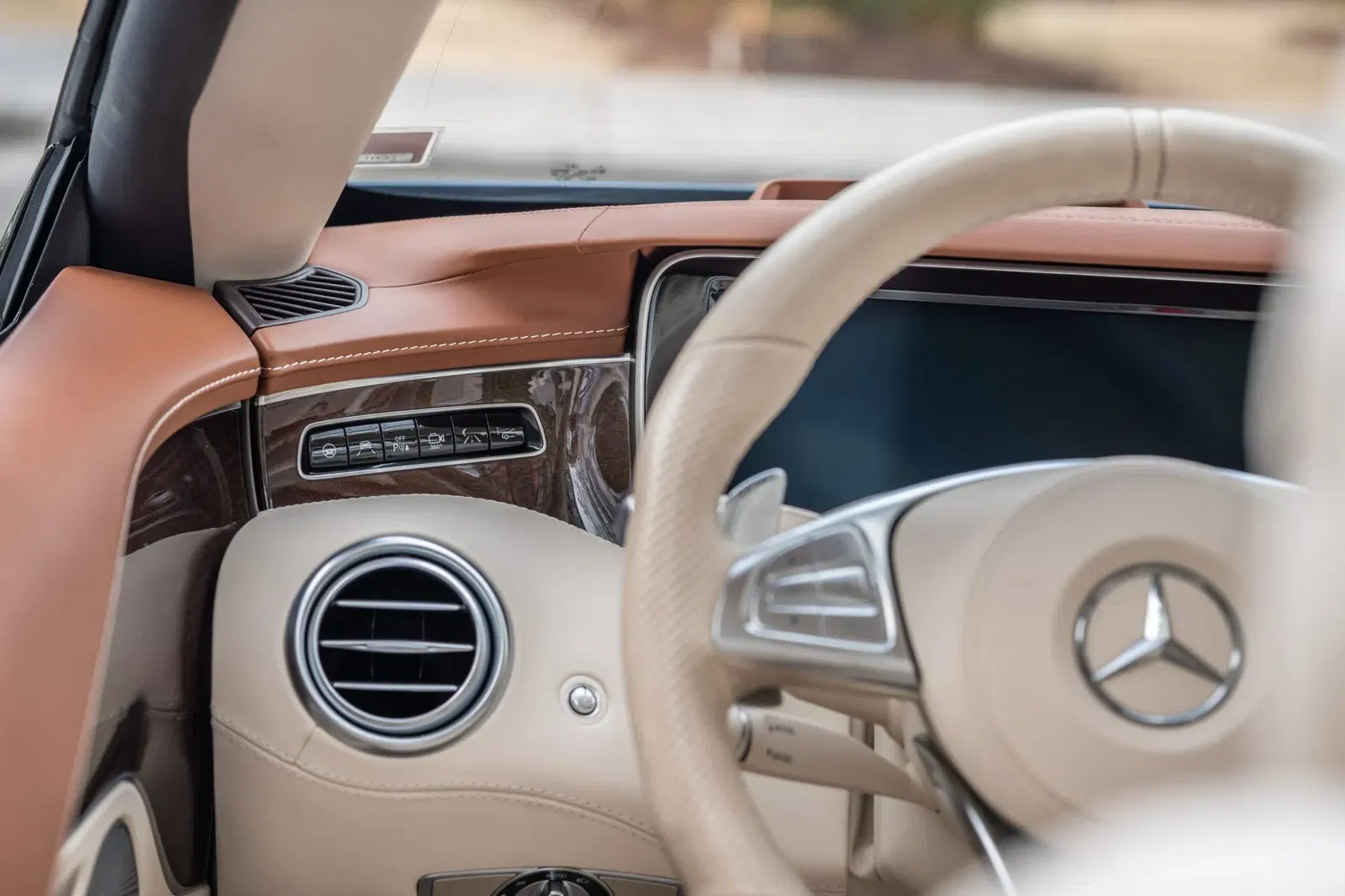 9k-Mile 2017 Mercedes-Maybach S650 Cabriolet
