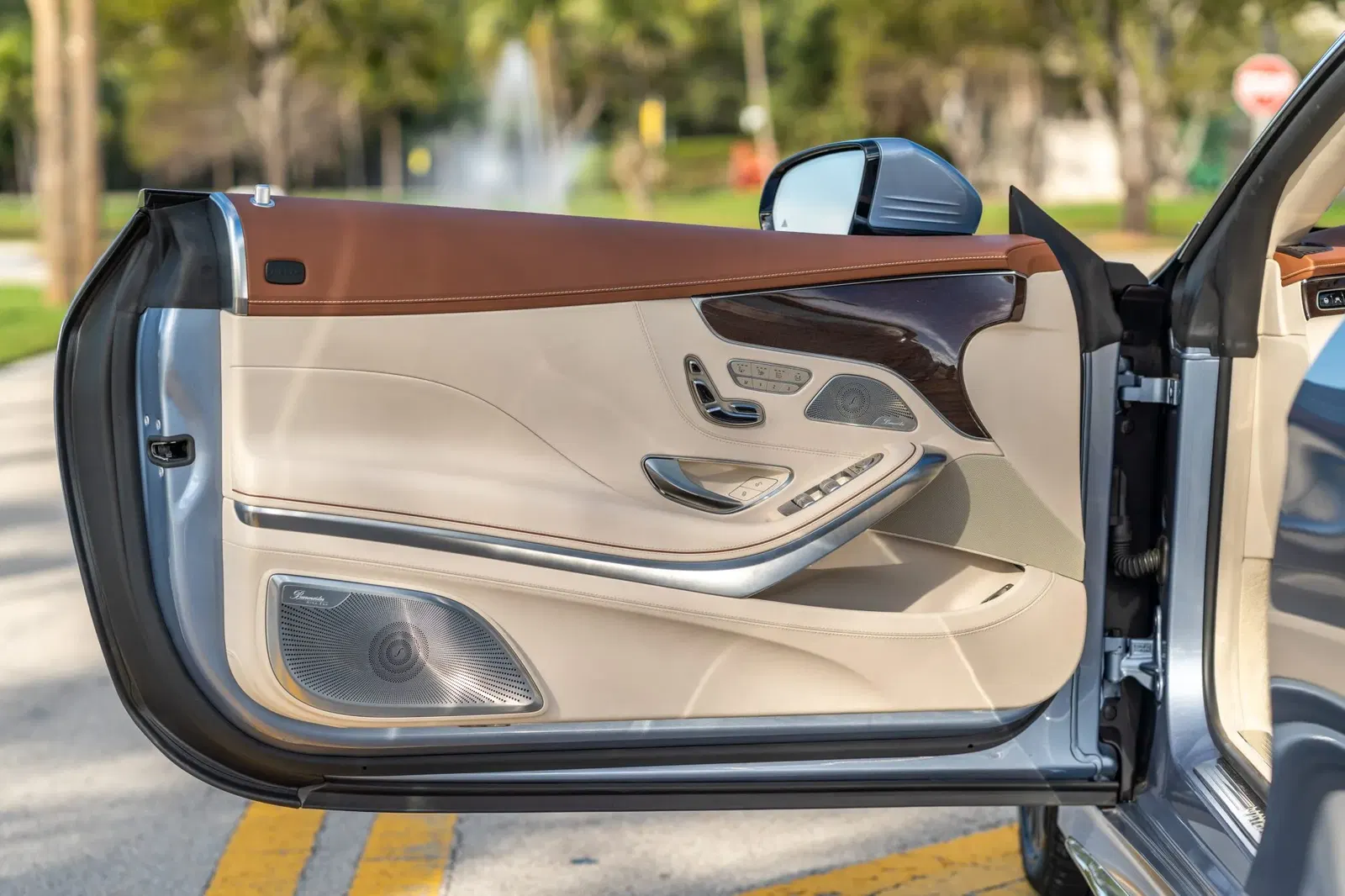 9k-Mile 2017 Mercedes-Maybach S650 Cabriolet