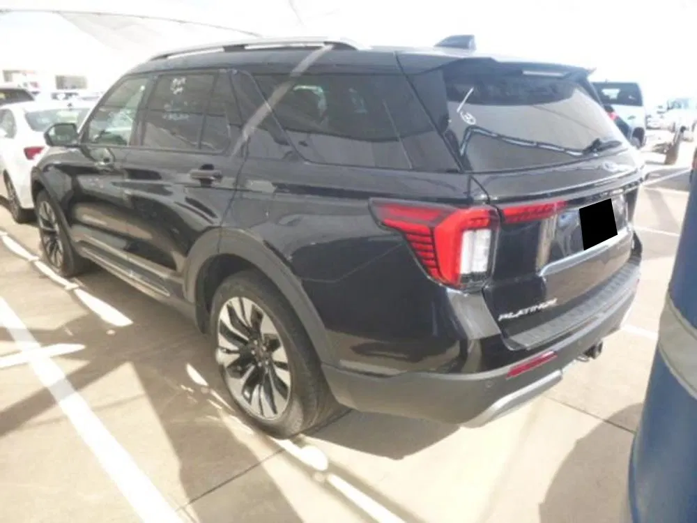 2025 Ford Explorer Platinum