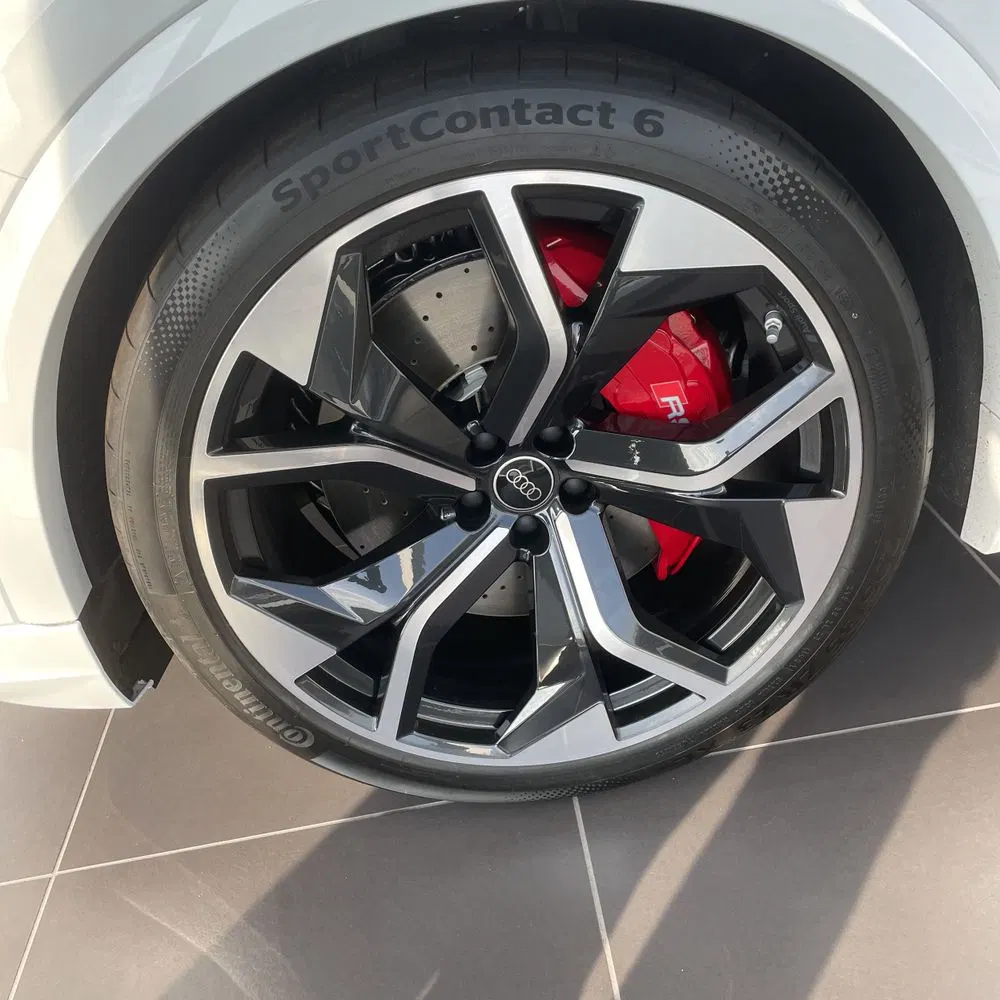 2024 Audi RS Q8 Base
