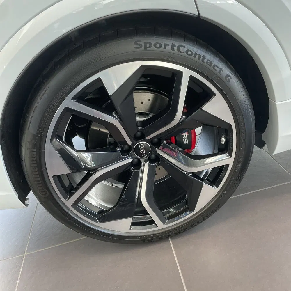 2024 Audi RS Q8 Base