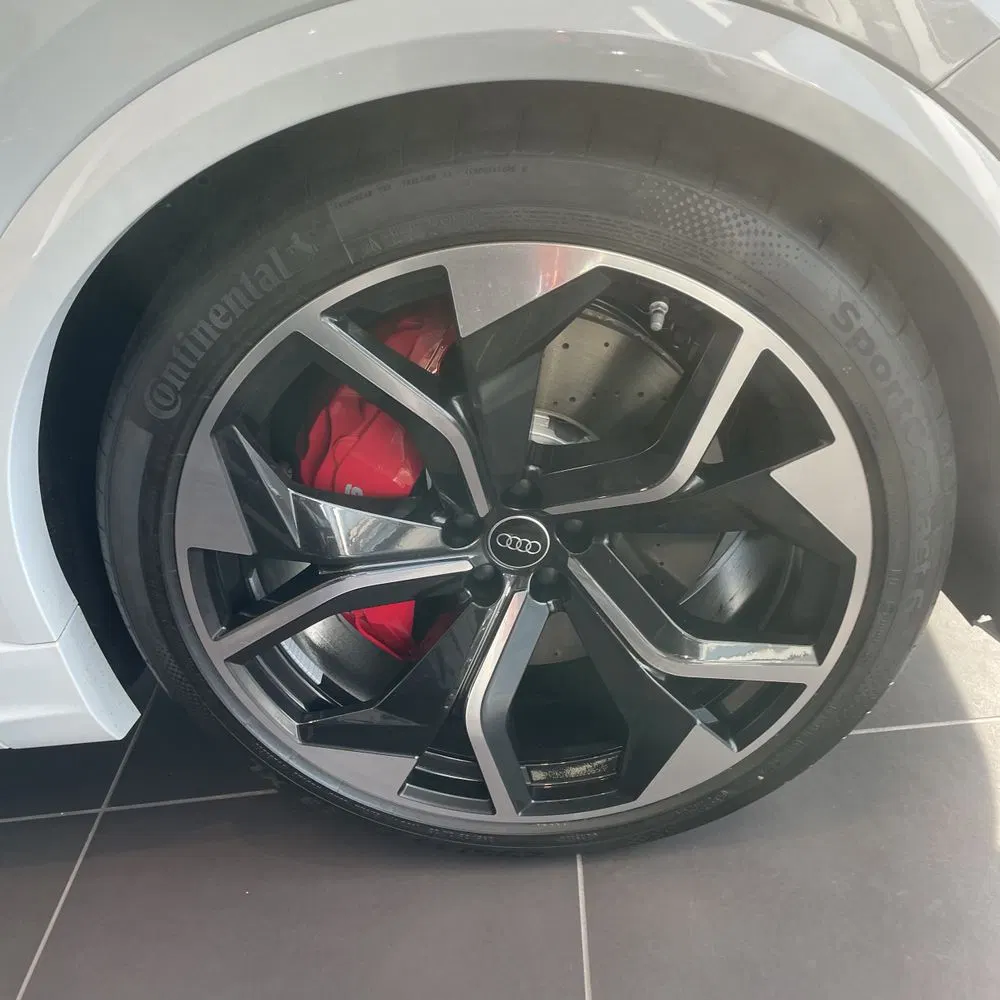 2024 Audi RS Q8 Base