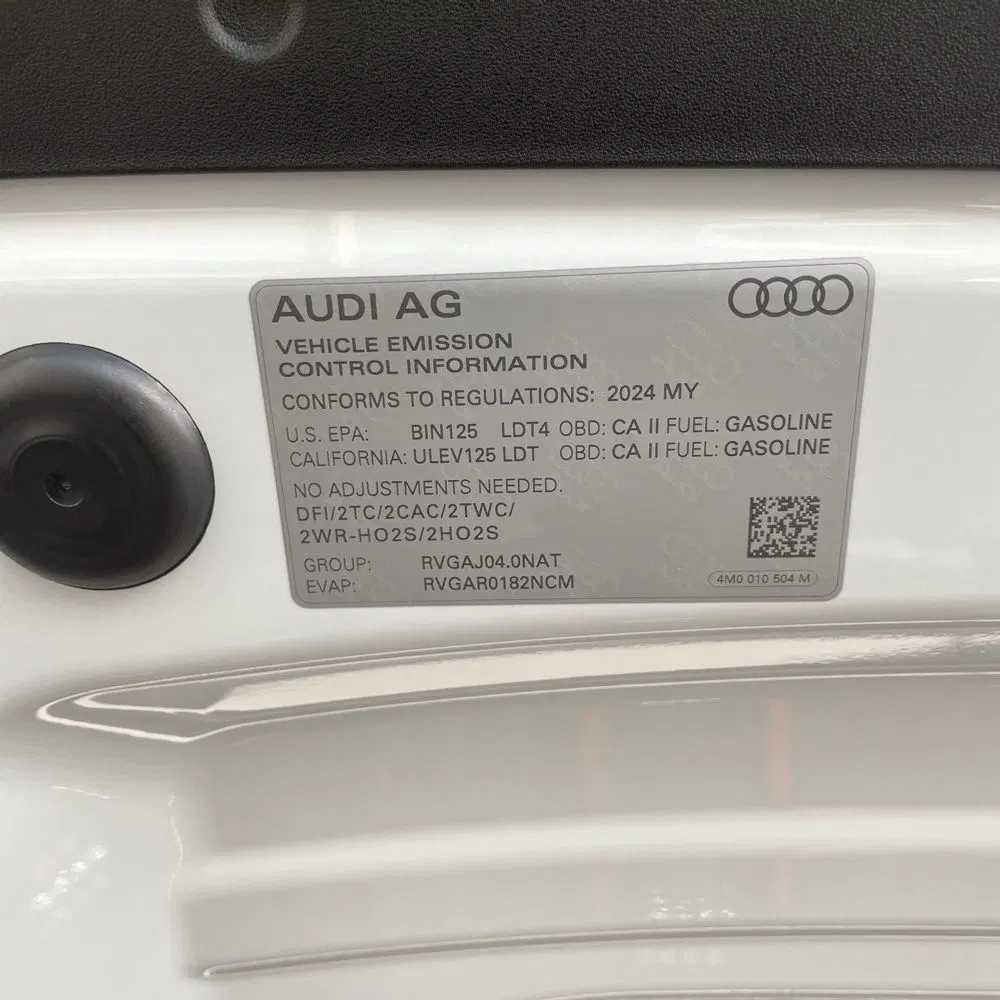 2024 Audi RS Q8 Base