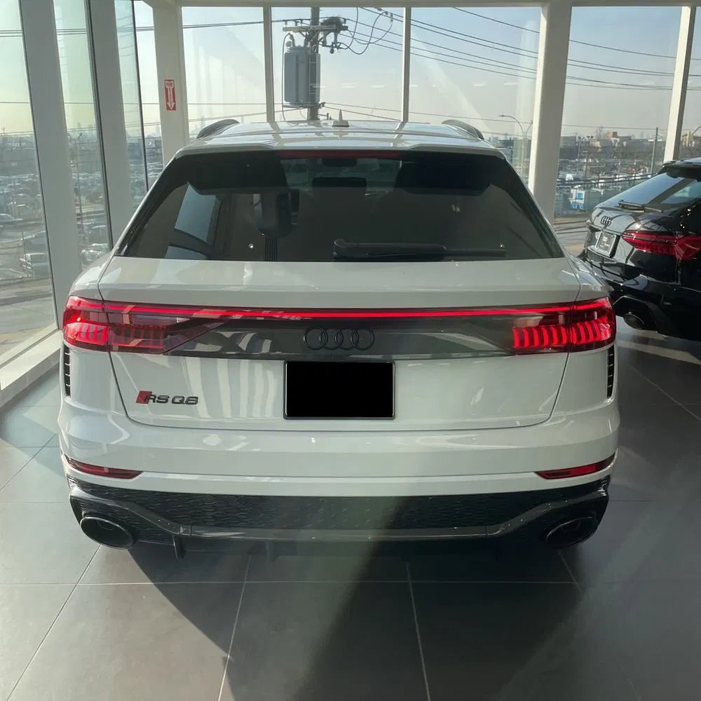 2024 Audi RS Q8 Base