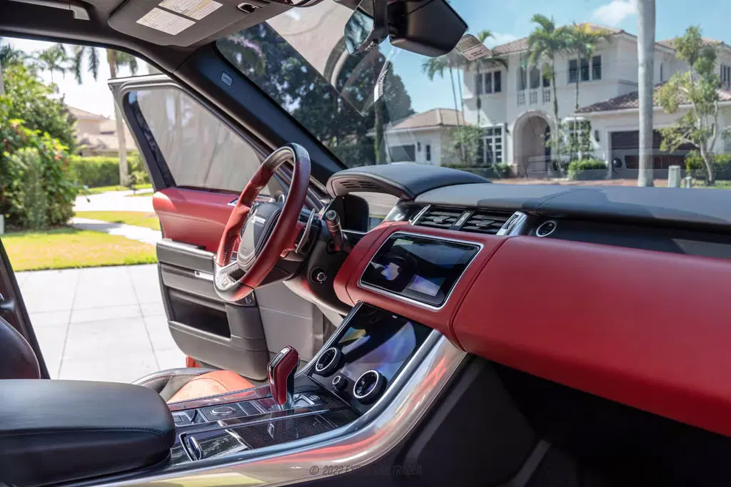 2020 Land Rover Range Rover Sport SVR