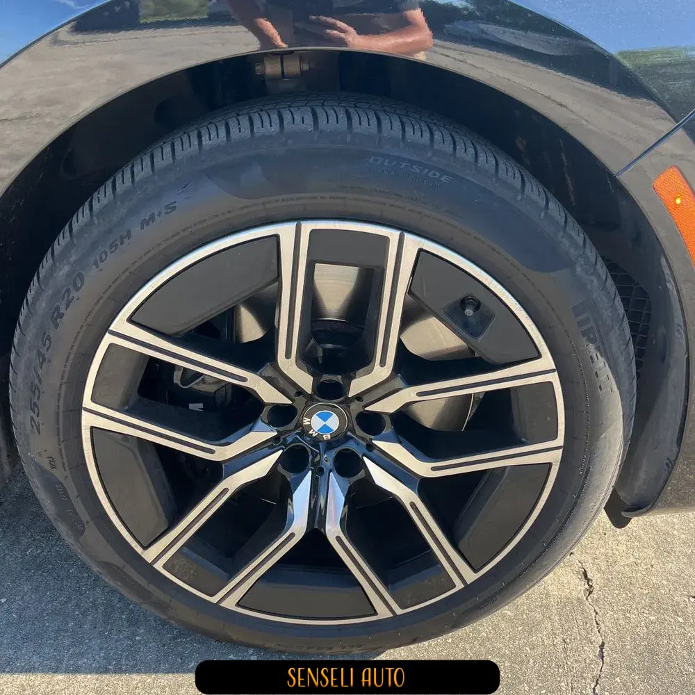 2023 BMW 760 i xDrive