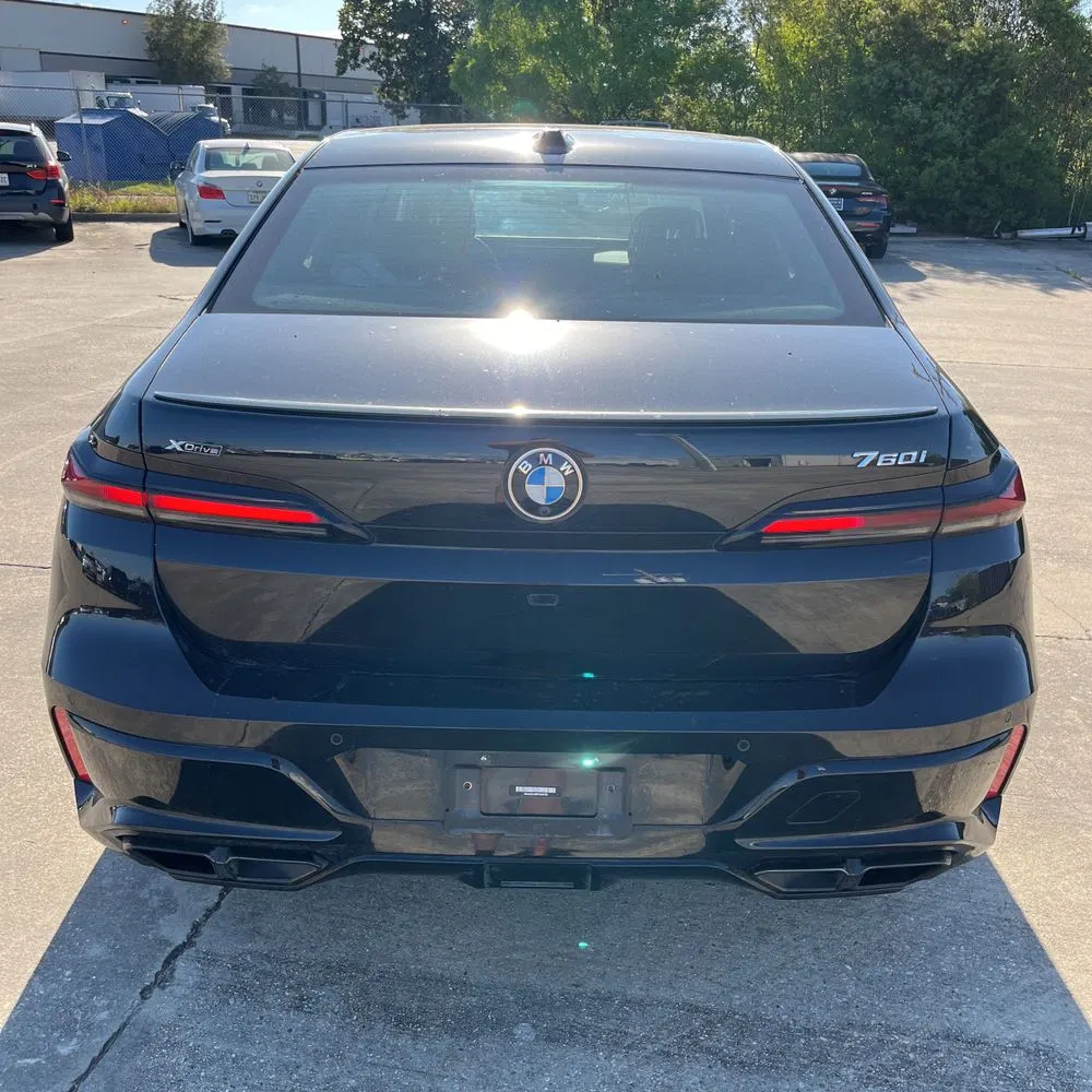2023 BMW 760 i xDrive