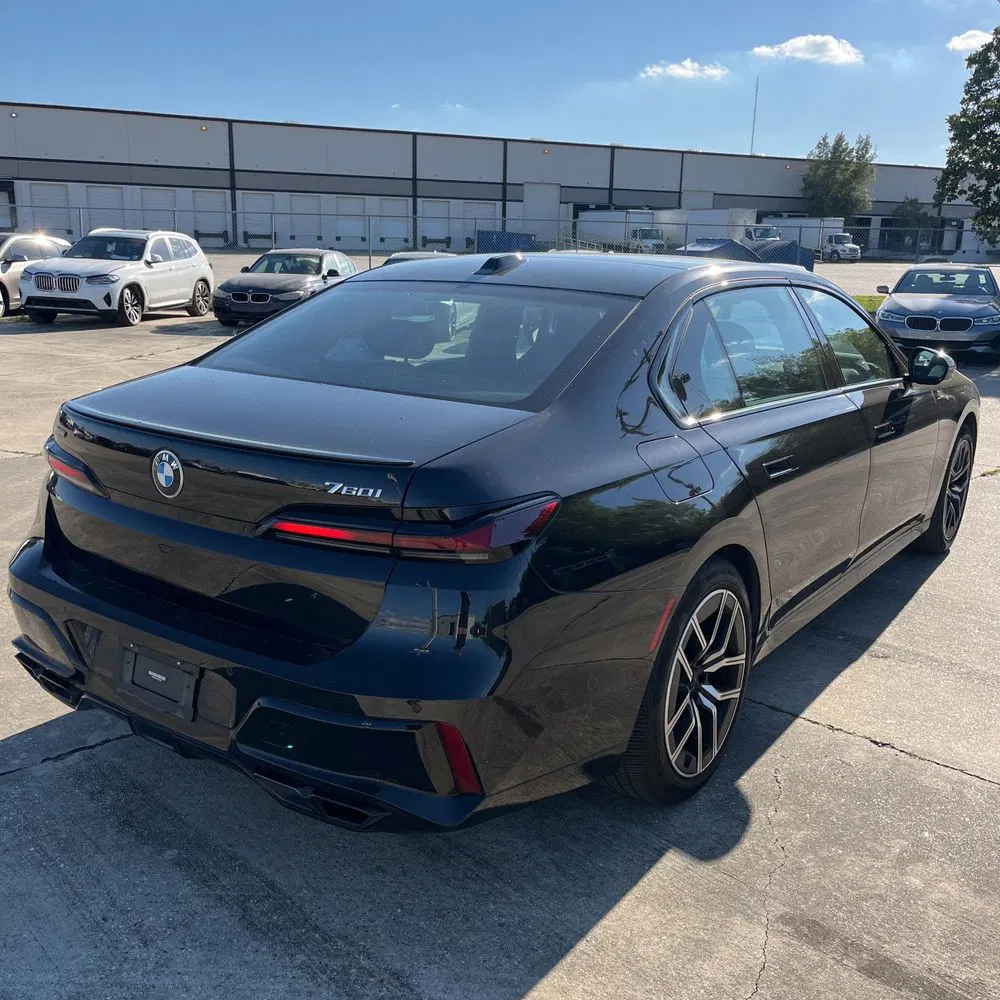 2023 BMW 760 i xDrive