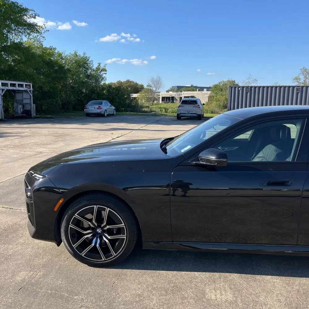 2023 BMW 760 i xDrive