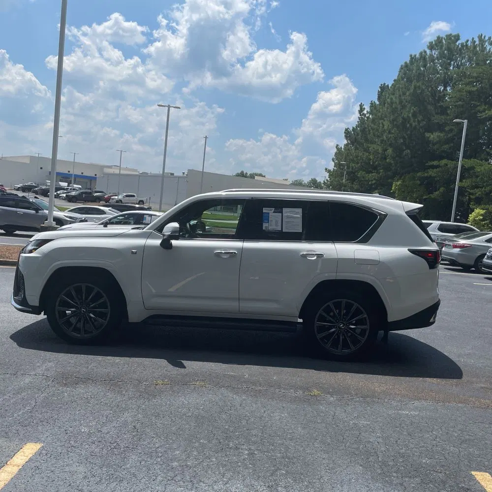 2024 Lexus LX 600 F SPORT Handling