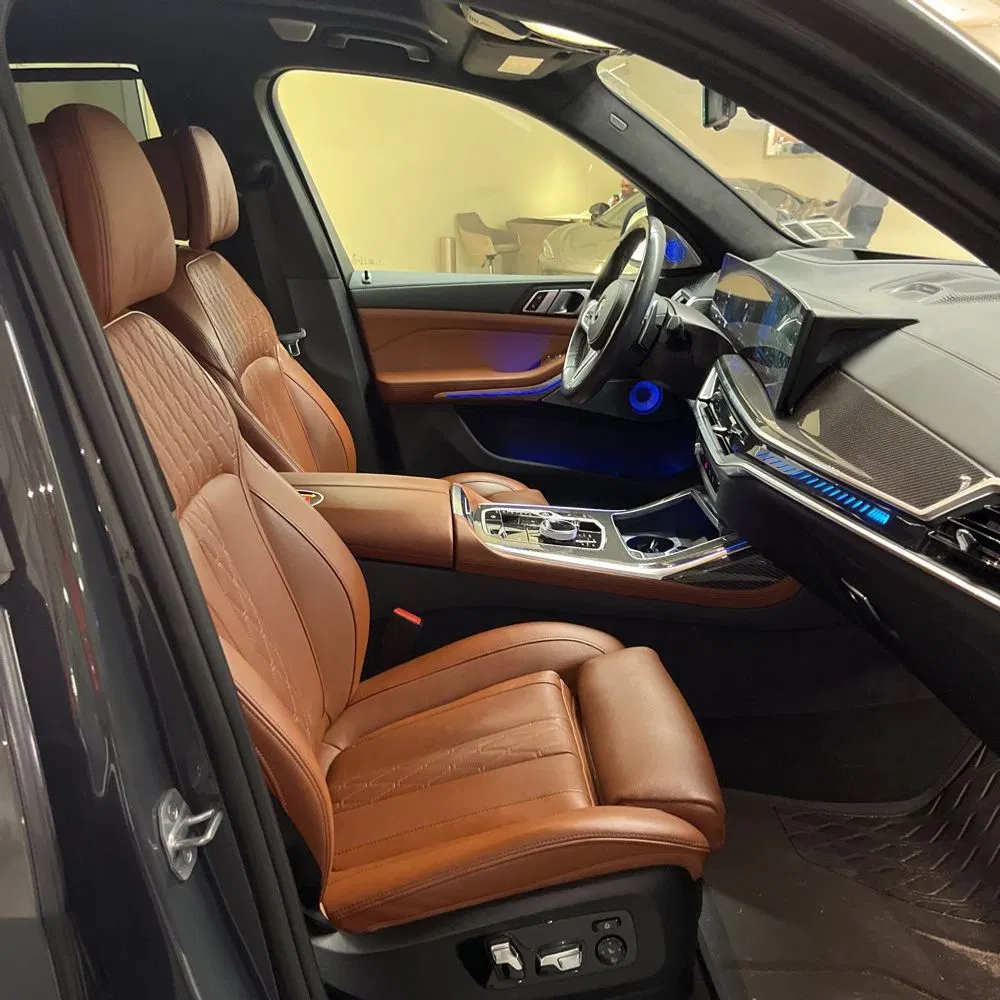 2025 BMW X7 M60i