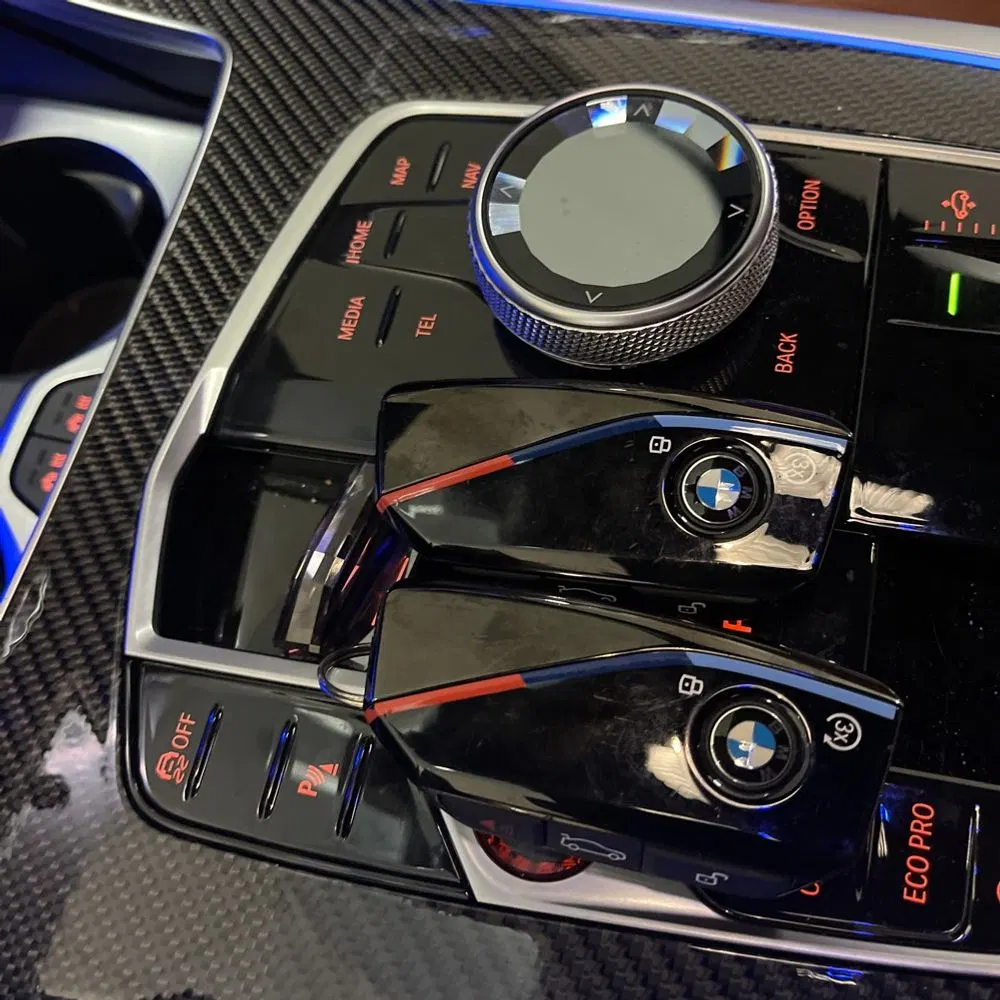 2025 BMW X7 M60i