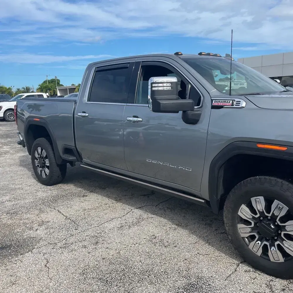 2024 GMC Sierra 2500HD Denali