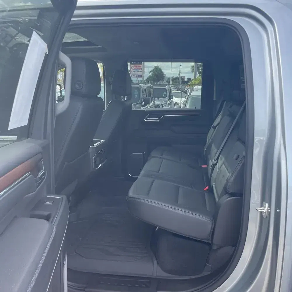 2024 GMC Sierra 2500HD Denali