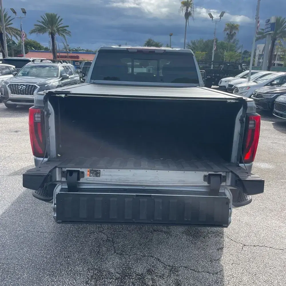 2024 GMC Sierra 2500HD Denali