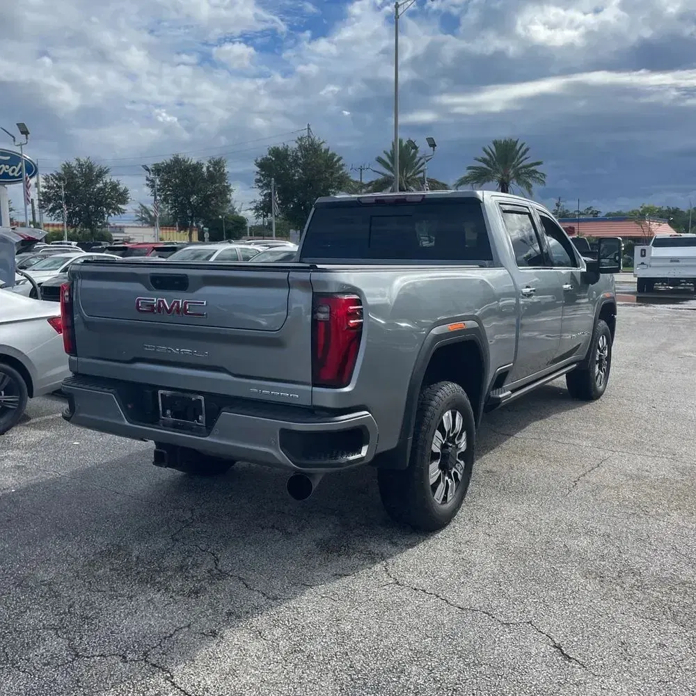 2024 GMC Sierra 2500HD Denali