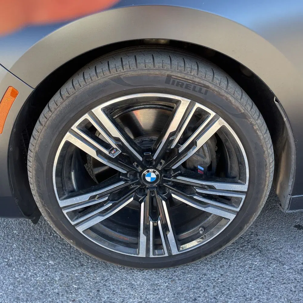 2023 BMW 7-Series 740i