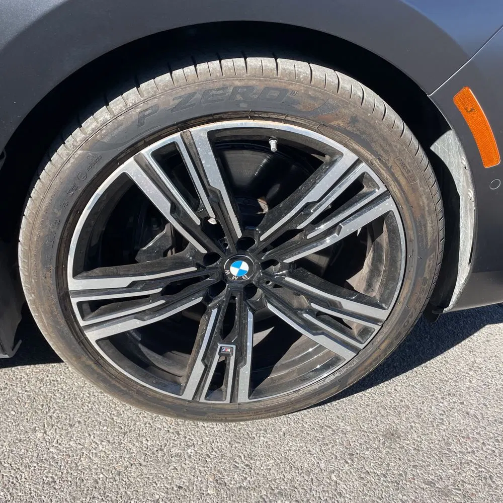 2023 BMW 7-Series 740i