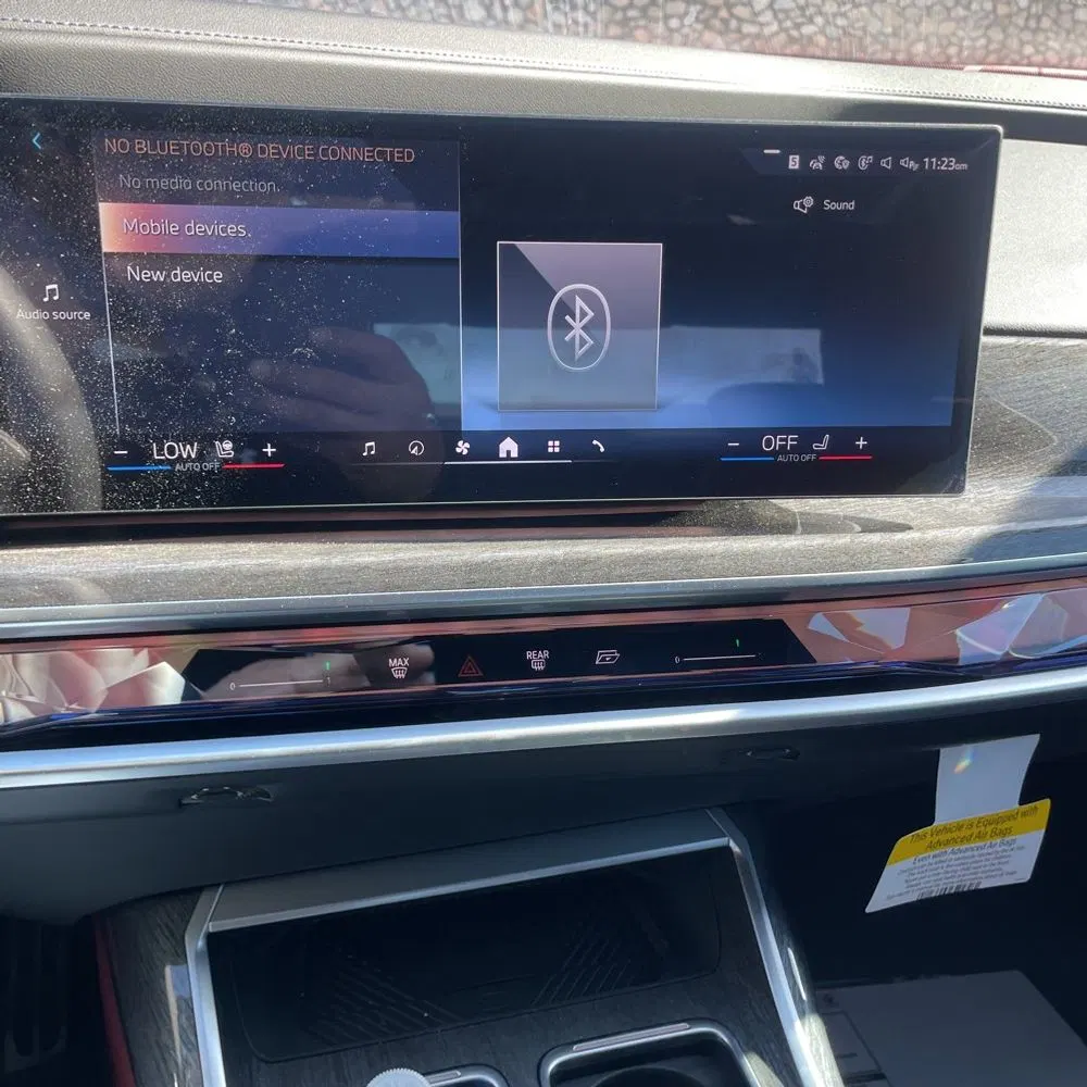 2023 BMW 7-Series 740i