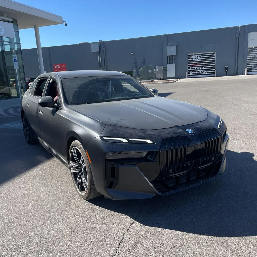 2023 BMW 7-Series 740i