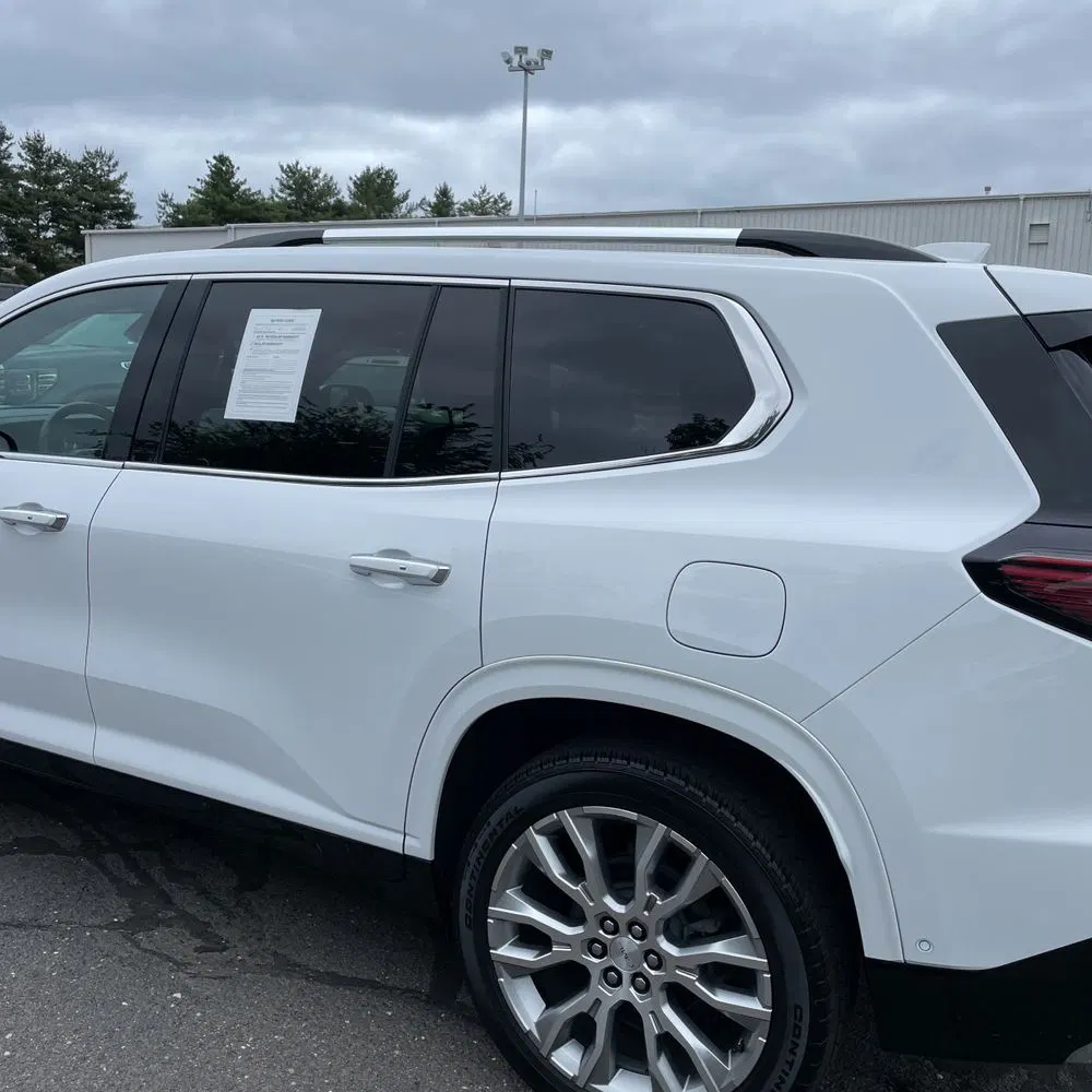 2024 GMC Acadia Denali