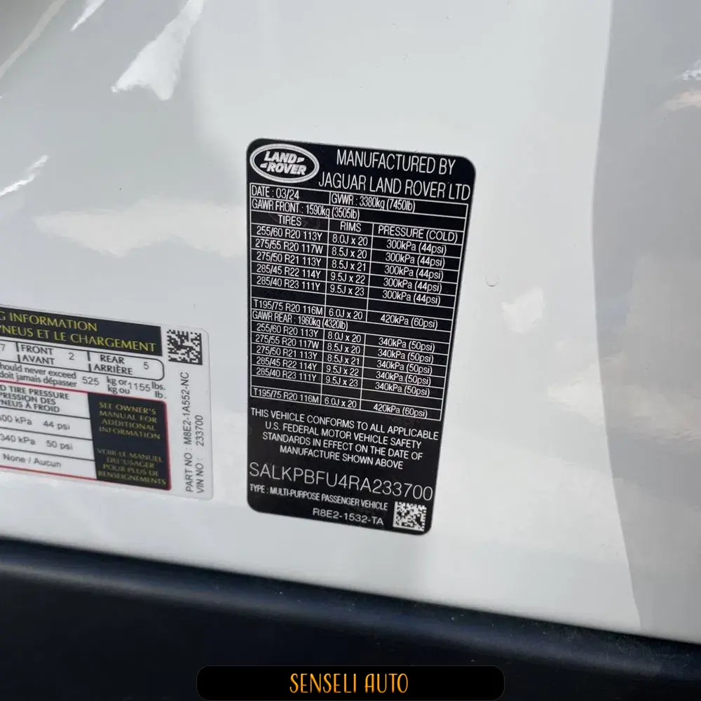 2024 Land Rover Range Rover P400 SE LWB