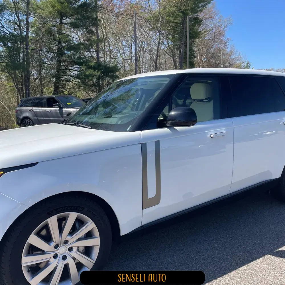 2024 Land Rover Range Rover P400 SE LWB