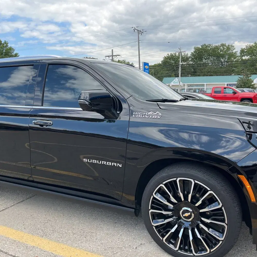 2025 Chevrolet Suburban High Country