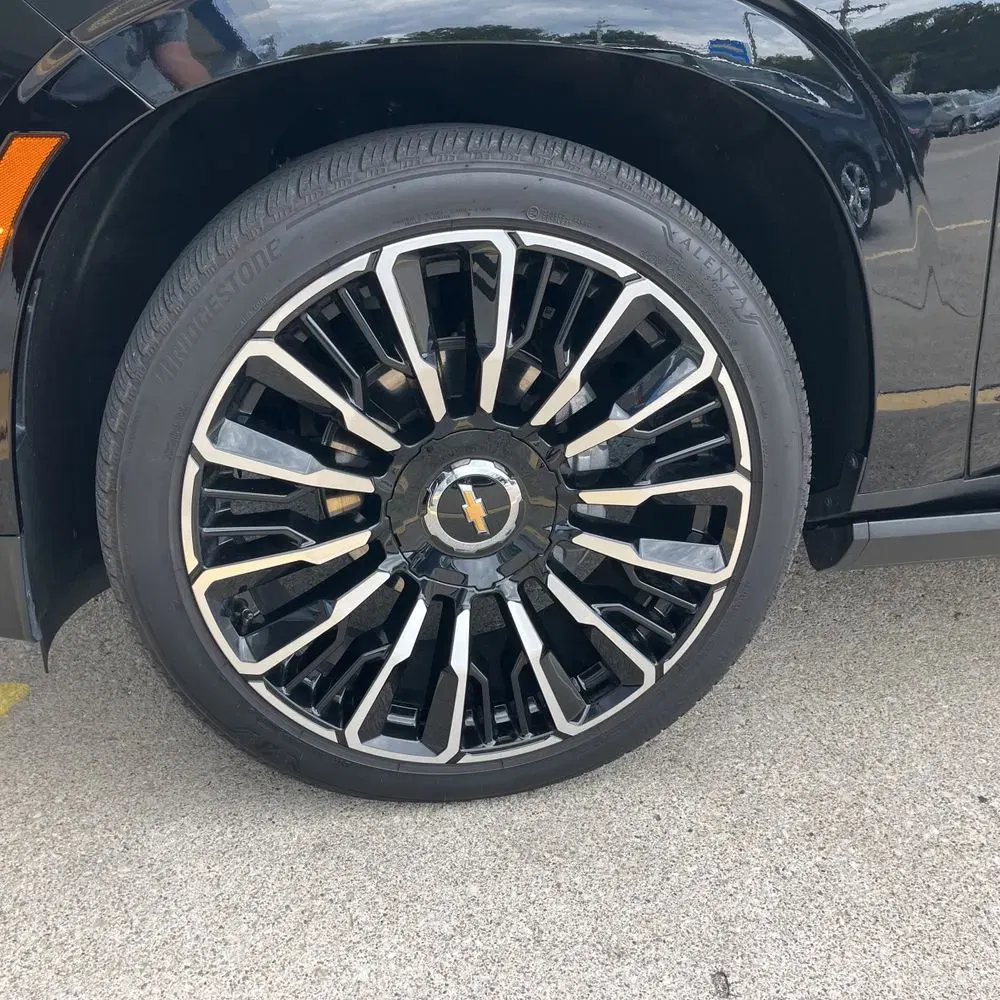 2025 Chevrolet Suburban High Country