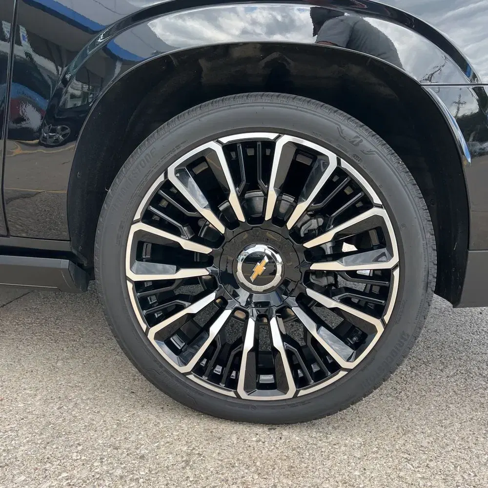 2025 Chevrolet Suburban High Country