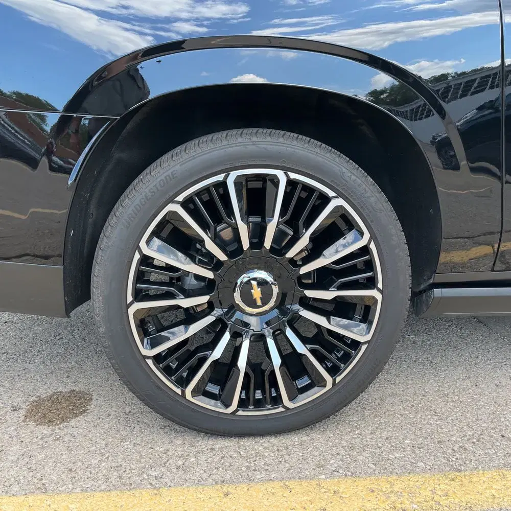 2025 Chevrolet Suburban High Country