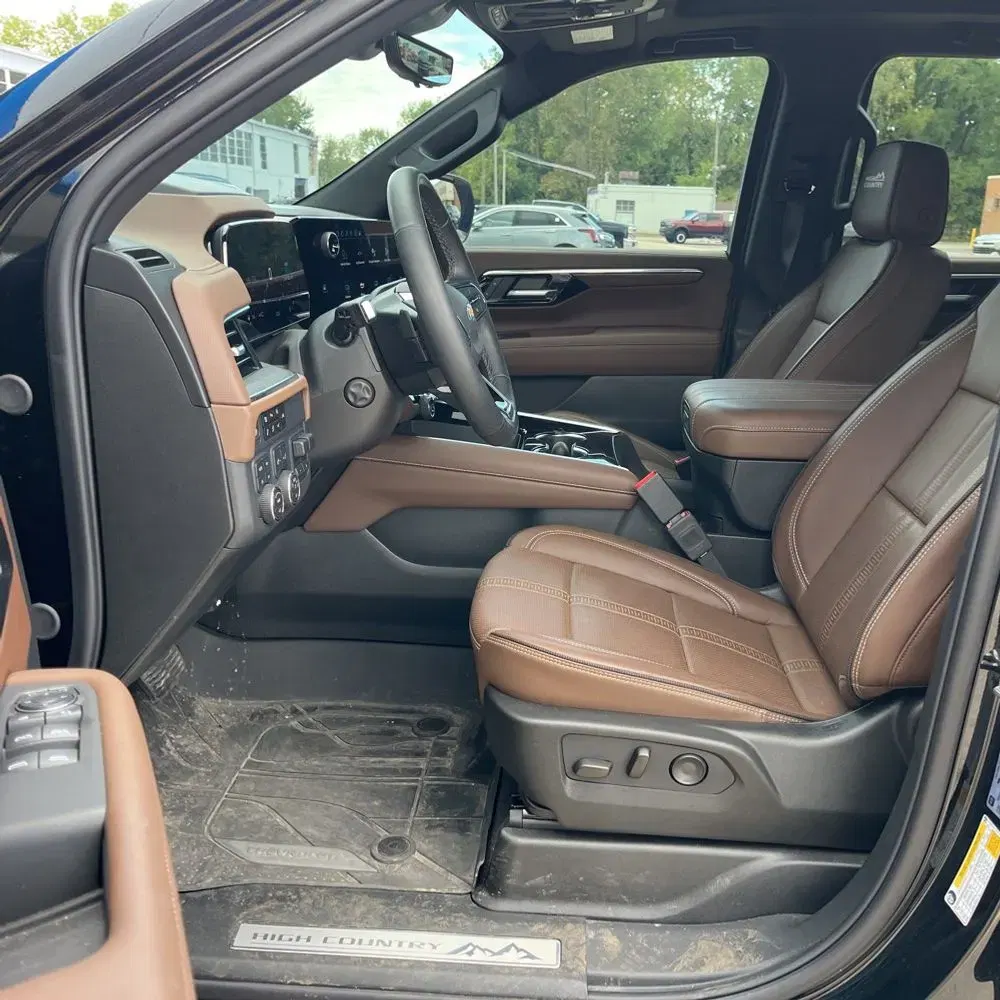 2025 Chevrolet Suburban High Country