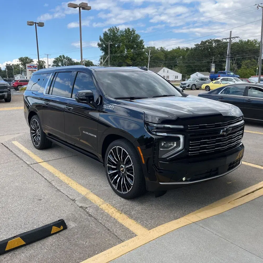 2025 Chevrolet Suburban High Country