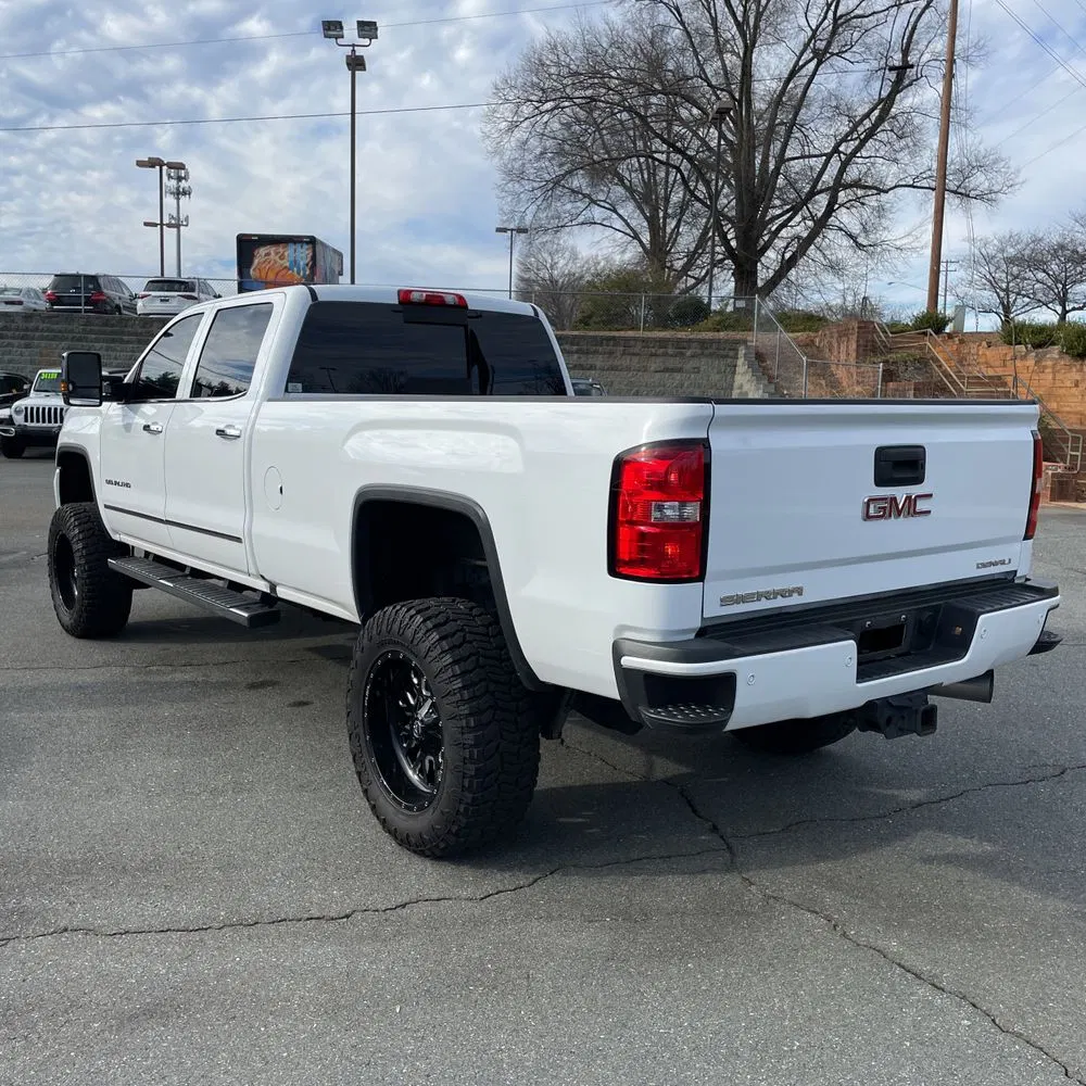 2019 GMC Sierra 3500HD Denali