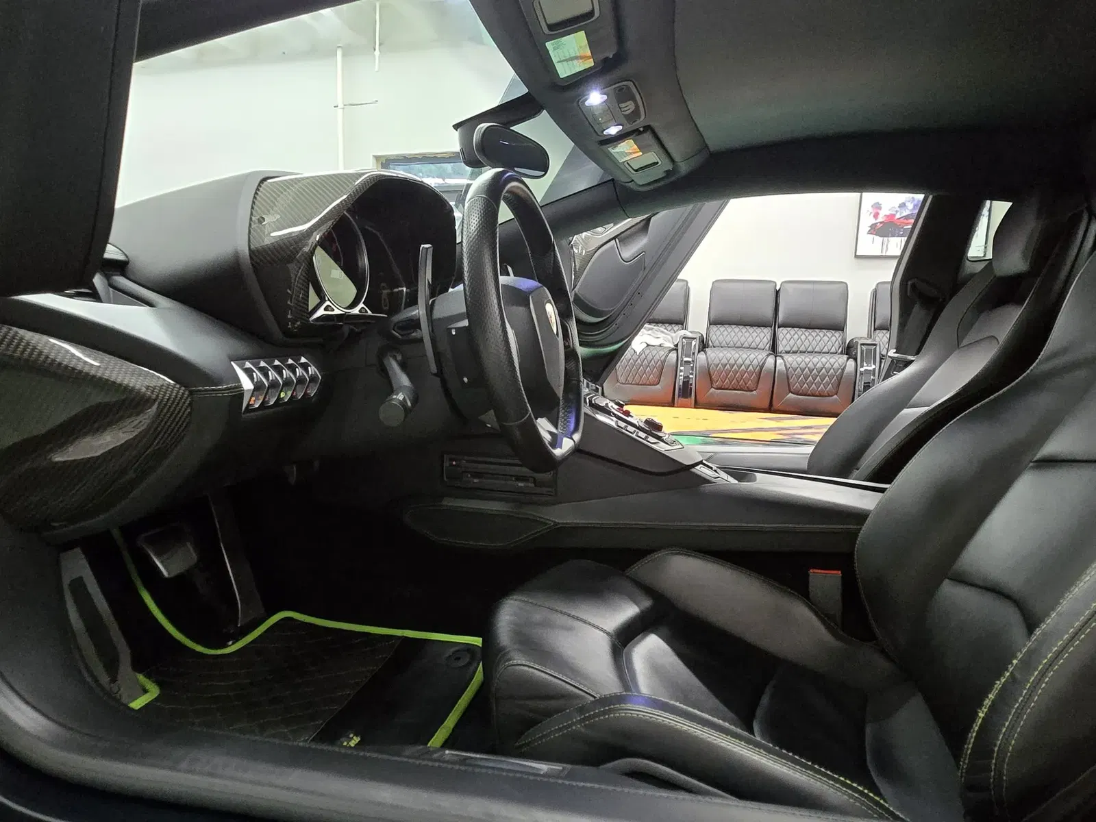 2012 Lamborghini Aventador LP700-4 Coupe