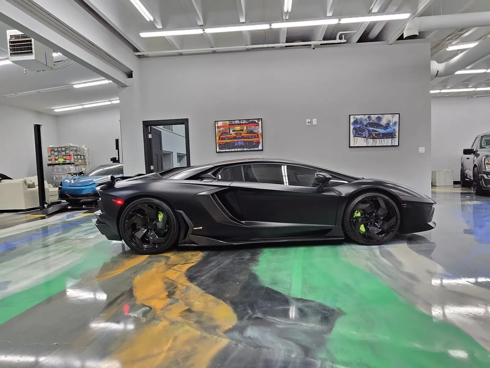 2012 Lamborghini Aventador LP700-4 Coupe