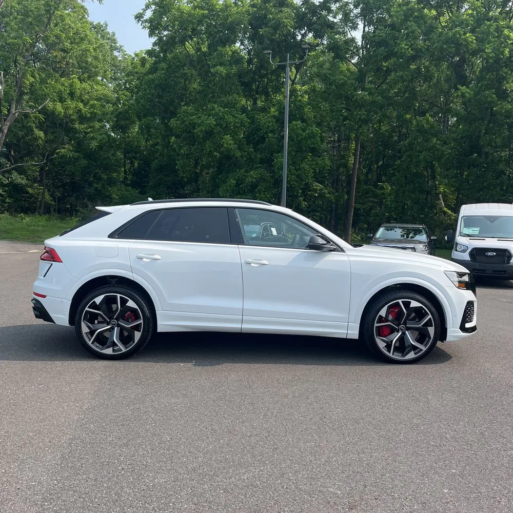 2024 Audi RS Q8 Base